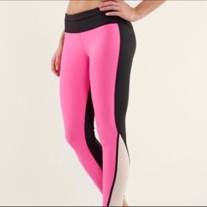 Lululemon Run Pace Tight leggings. Pink Black White. Size 6